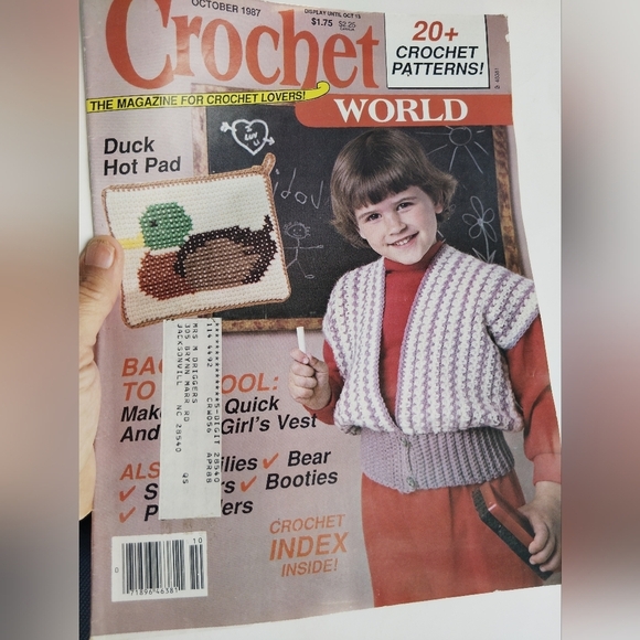 Vintage Crochet World Magazine October 1987 - Picture 1 of 7